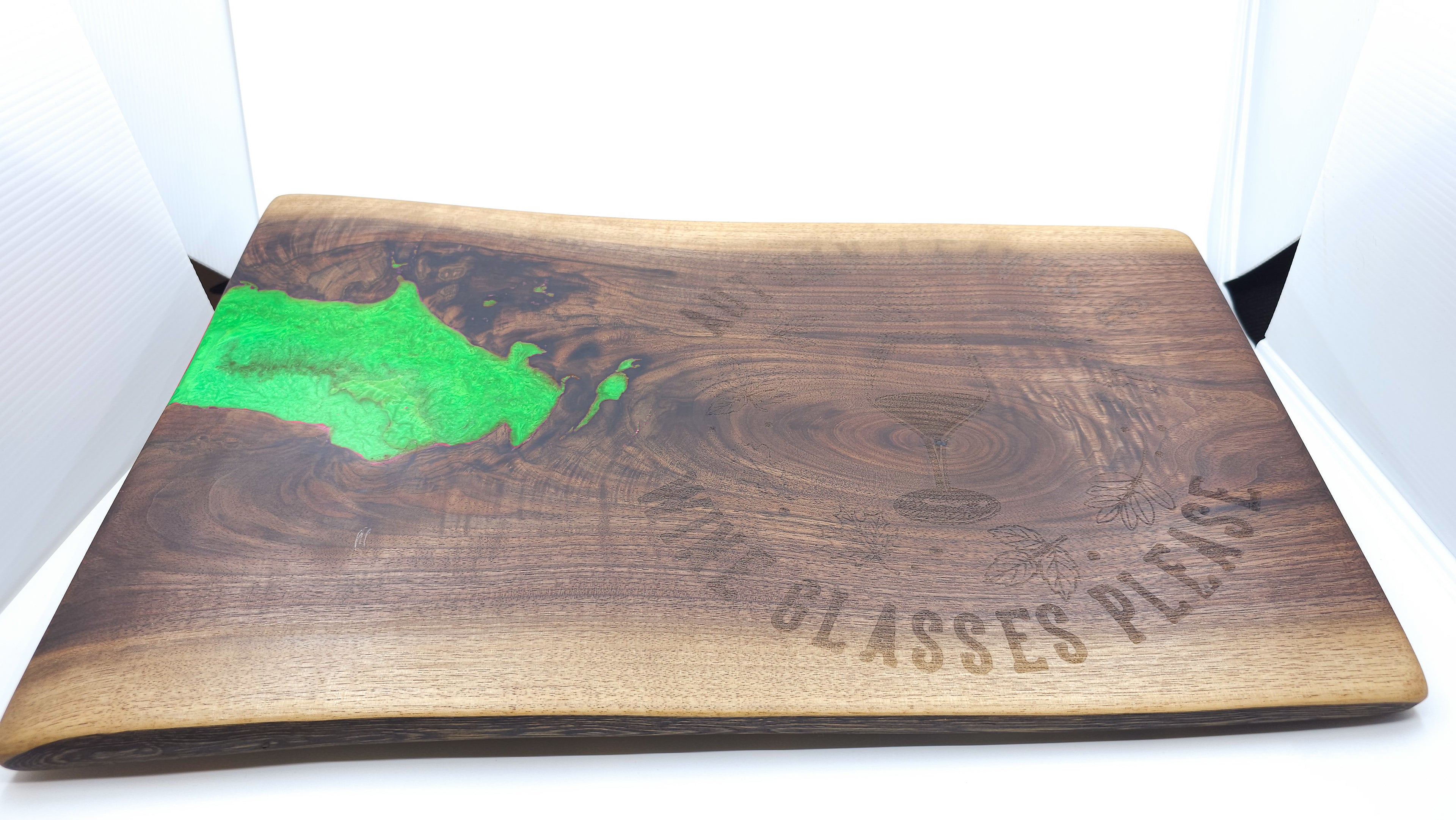 Autumn Leaves & Wine Glasses Please Walnut Chopping Board - UnderCity Lasers